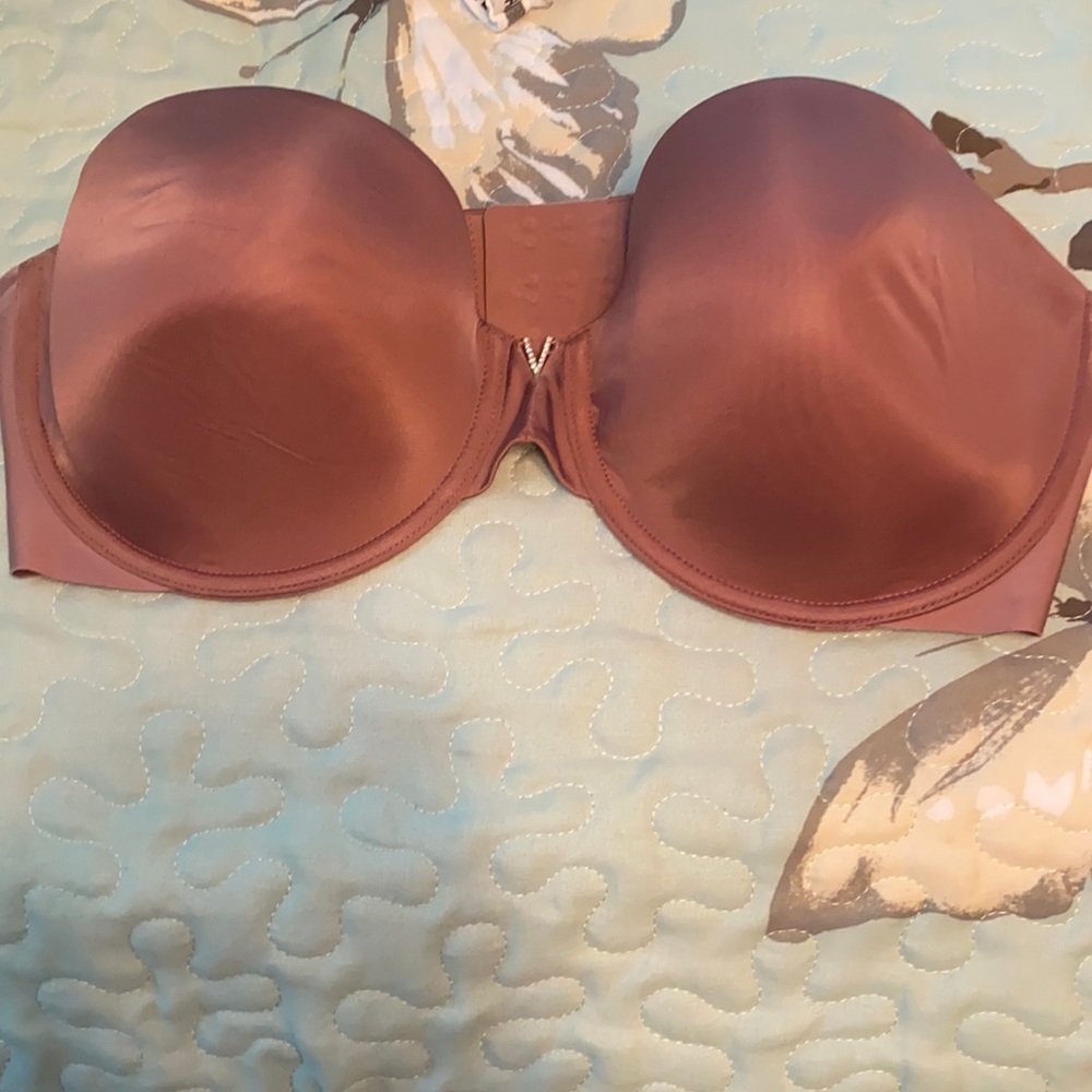 Victoria Secret bra size 38D
